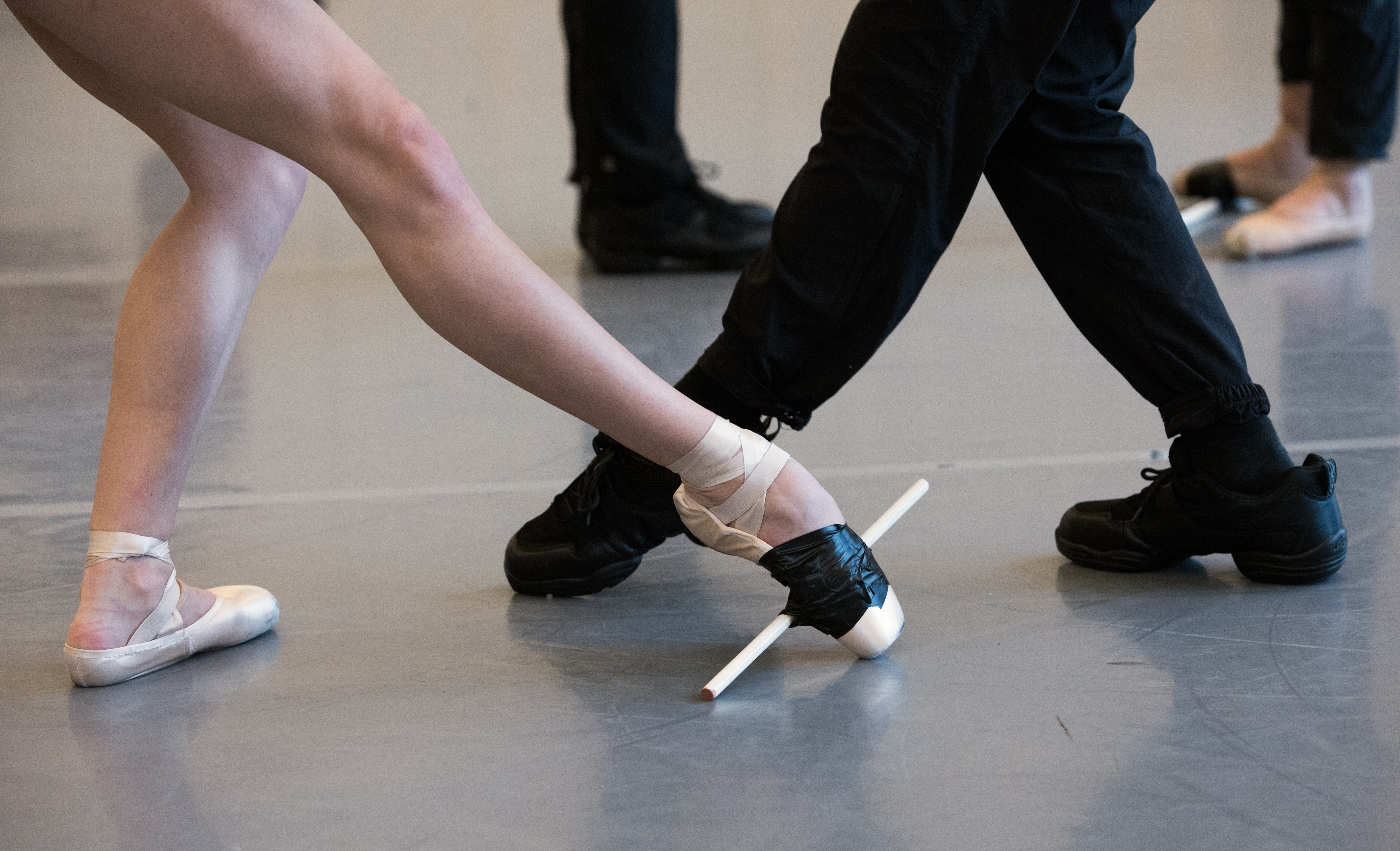 Kimberley de Jong (Compagnie Marie Chouinard) spent the first week of 2016 with the AUDC dancers setting Marie Chouinard's 'bODY_rEMIX/les_vARIATIONS_gOLDBERG'. Photos: David Cooper