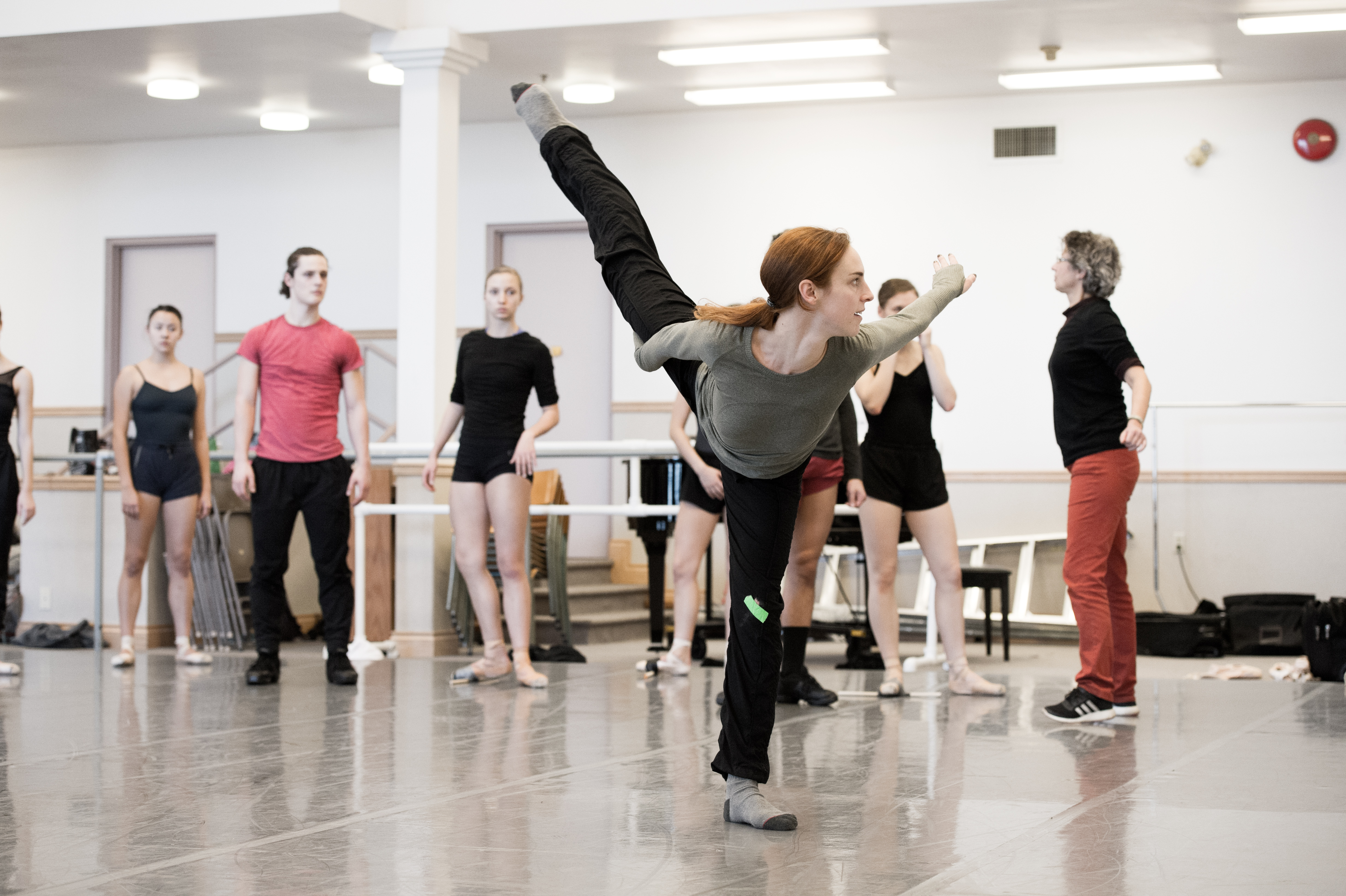 Kimberley de Jong (Compagnie Marie Chouinard) spent the first week of 2016 with the AUDC dancers setting Marie Chouinard's 'bODY_rEMIX/les_vARIATIONS_gOLDBERG'. Photos: David Cooper